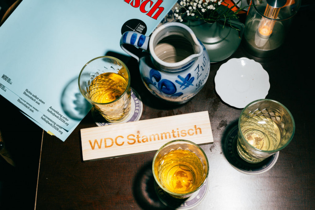 Der WDC-Stammtisch ein offenes Austausch- und Vernetzungsformat, das alle Interessierten rund um die World Design Capital 2026 in lockerer Atmosphäre zusammenbringt.
